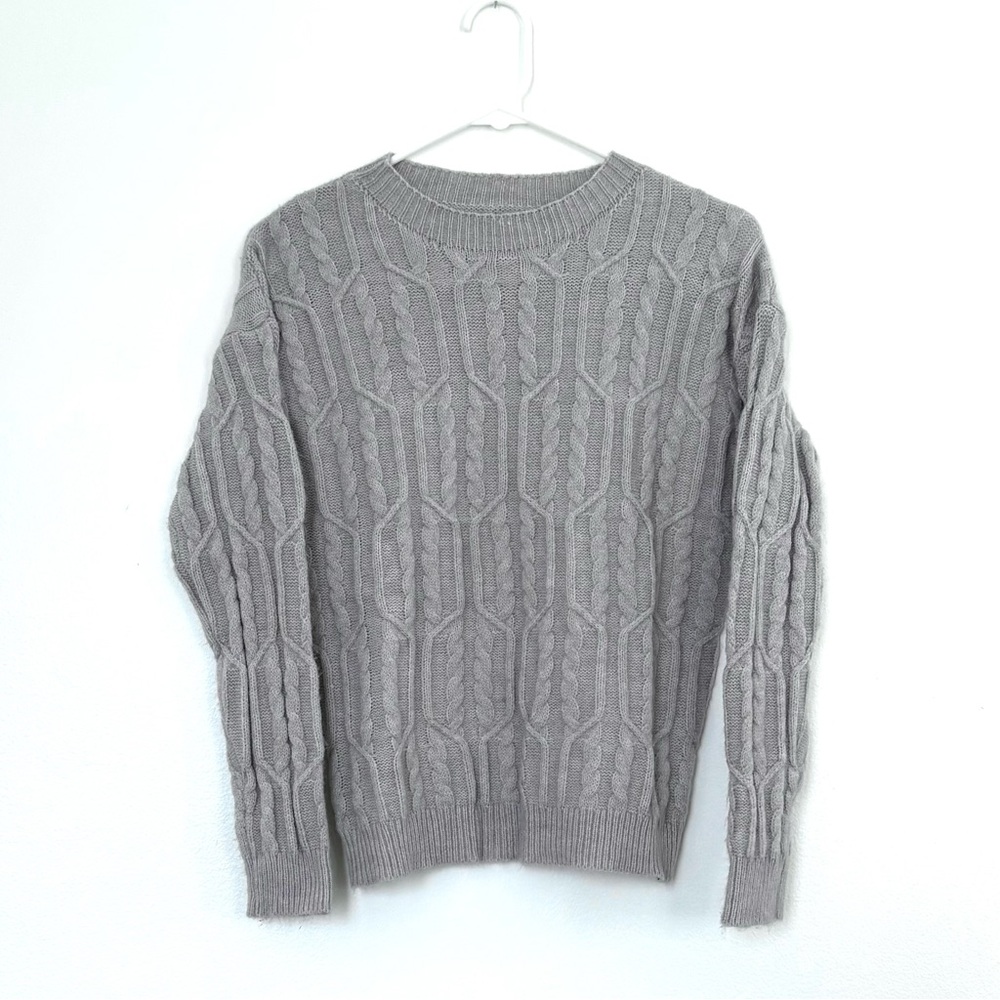 SHEIN Light Gray Cable Knit Sweater